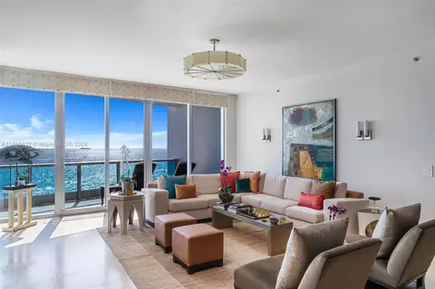 5959 Collins Ave #1703, Miami Beach, FL 33140