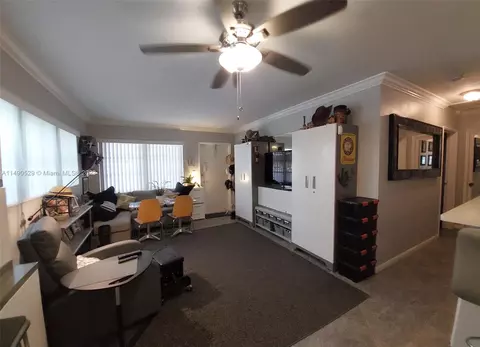 2317 Garfield St #8, Hollywood, FL 33020