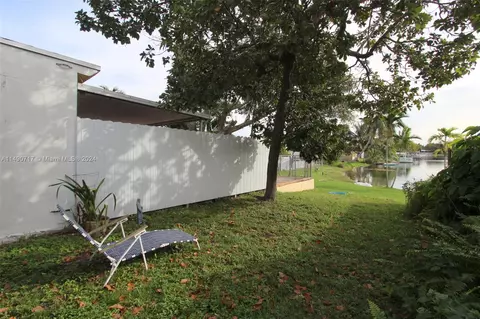 7157 W 19th Ct, Hialeah, FL 33014 photo 16