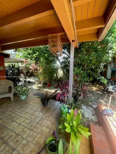 661 E 64th St, Hialeah, FL 33013 photo 20