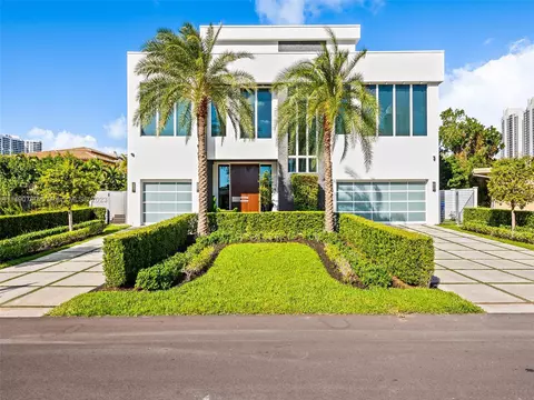 241 188th St, Sunny Isles Beach, FL 33160