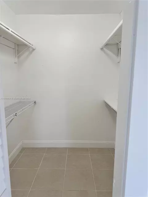 550 SE 2nd St, Hialeah, FL 33010 photo 19