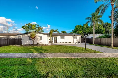5811 SW 93rd Pl, Miami, FL 33173