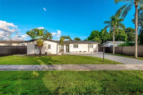 5811 SW 93rd Pl, Miami, FL 33173