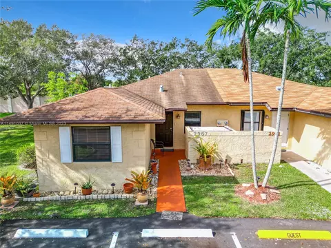 2967 NW 110th Ave, Sunrise, FL 33322