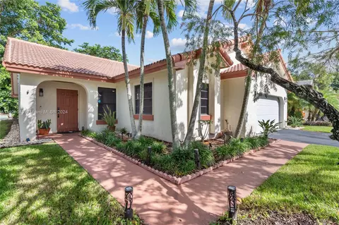 1965 Sacramento, Weston, FL 33326