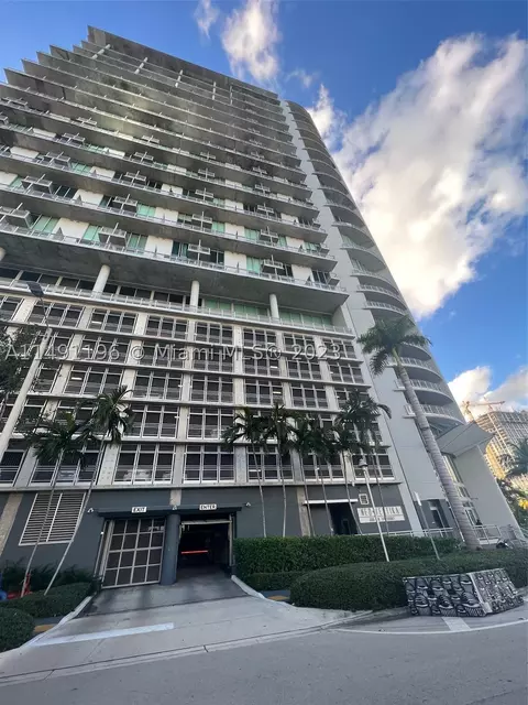 690 SW 1st Ct #3109, Miami, FL 33130