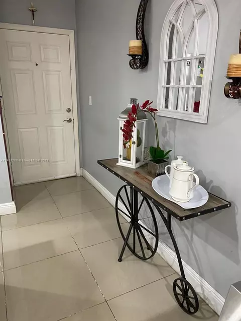 440 E 23rd St #1302, Hialeah, FL 33013 photo 11