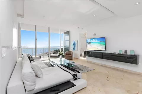 18101 Collins Ave #905, Sunny Isles Beach, FL 33160