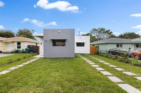 1736 NW 47th St, Miami, FL 33142