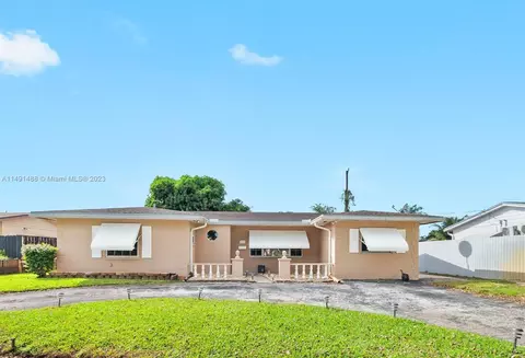 1132 NW 76th Ave, Hollywood, FL 33024