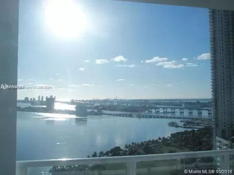 2020 N Bayshore Dr #2305, Miami, FL 33137