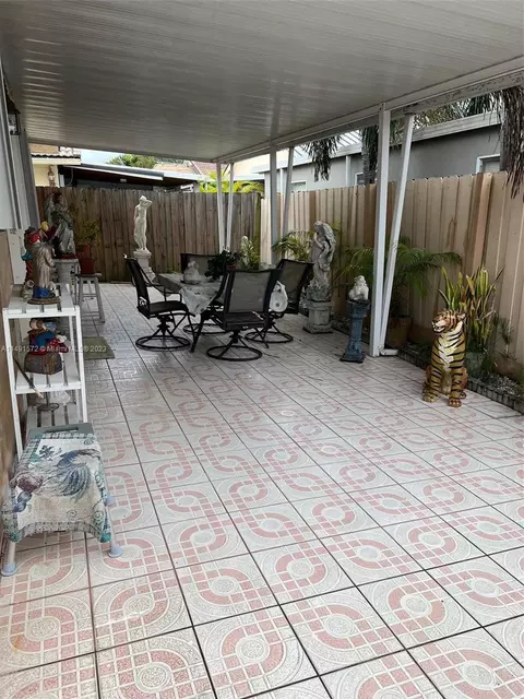 3244 W 77th Pl, Hialeah, FL 33018 photo 19