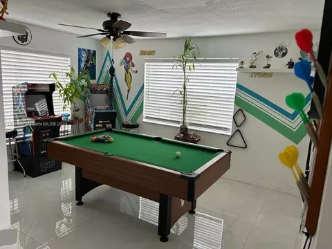 Undisclosed, Hialeah, FL 33015 photo 21