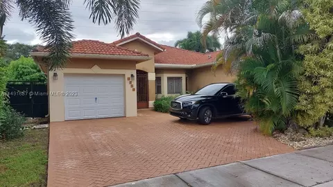 1206 SE 7th Ct, Homestead, FL 33033