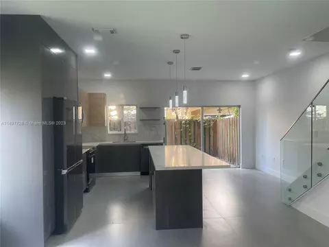 10775 NW 83rd Ter #1-28, Doral, FL 33178