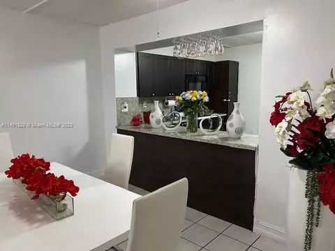 2186 W 60th St #20106, Hialeah, FL 33016 photo 3