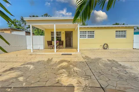 1661 NW 111th St, Miami, FL 33167