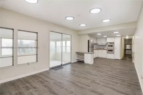 4166 2nd Ct, Lantana, FL 33462