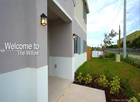 380 NW 12th Pl #380, Florida City, FL 33034