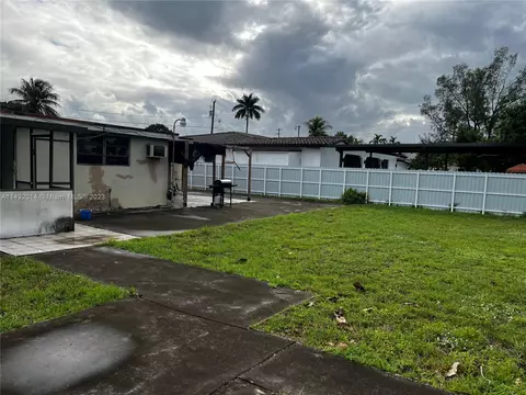637 E 52nd St, Hialeah, FL 33013 photo 31