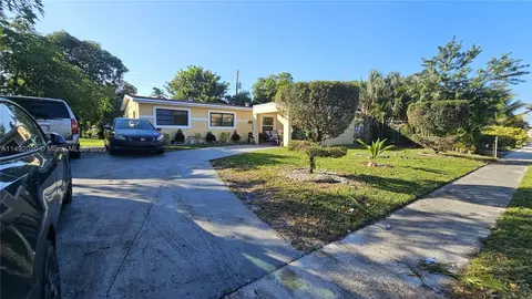 4930 NW 11th Ct, Lauderhill, FL 33313