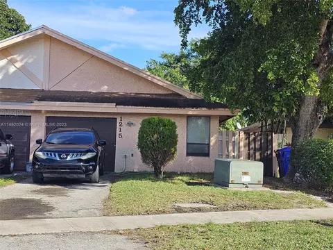 1215 SW 75th Ave, North Lauderdale, FL 33068