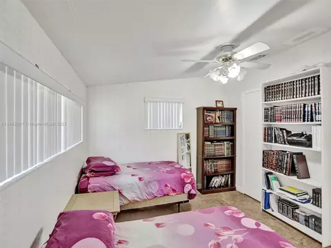 17520 NE 7th Pl, Miami, FL 33162 photo 11