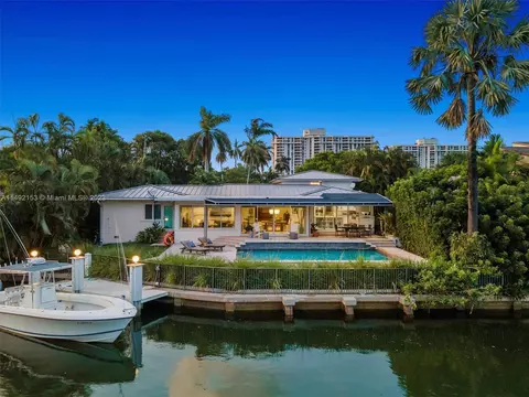 1320 NE 103rd St, Miami Shores, FL 33138