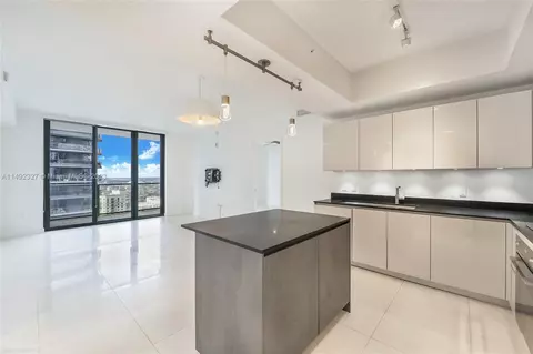 1010 Brickell Ave #4309, Miami, FL 33131