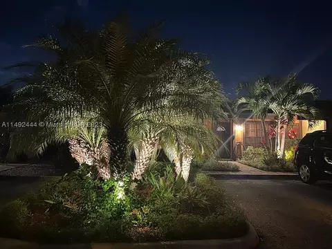 2340 Evergreen Ct #2340, Pembroke Pines, FL 33026
