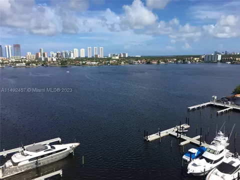 17301 Biscayne Blvd #1203, North Miami Beach, FL 33160