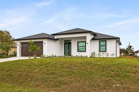4304 28th St SW, Lehigh Acres, FL 33976