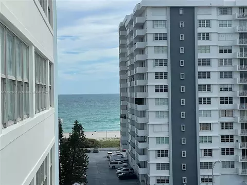 5838 Collins Ave #8G, Miami Beach, FL 33140