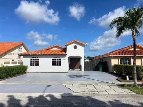 14939 SW 37th St, Miami, FL 33185