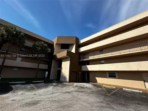 502 NW 87th Ave #110, Miami, FL 33172