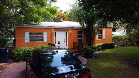 5131 SW 73rd Ter, Miami, FL 33143