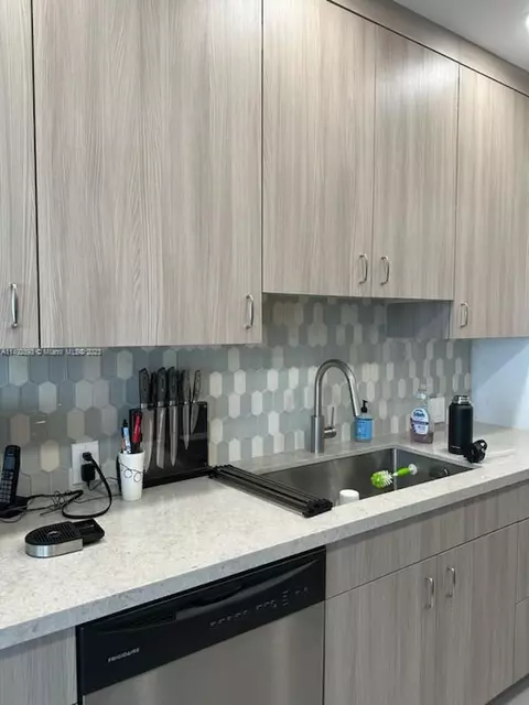 2800 Island Blvd #3003, Aventura, FL 33160