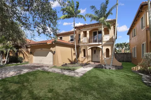 3083 SW 156th Pl, Miami, FL 33185