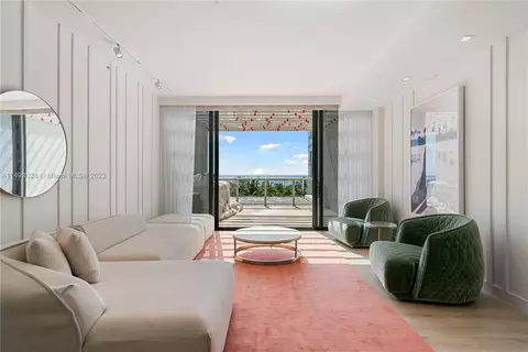 2201 Collins Ave #532, Miami Beach, FL 33139
