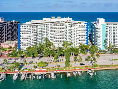 5161 Collins Ave #1610, Miami Beach, FL 33140