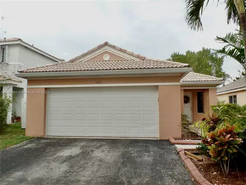1616 Salerno Cir, Weston, FL 33327