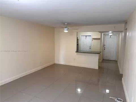 15201 NE 6th Ave #C201, Miami, FL 33162