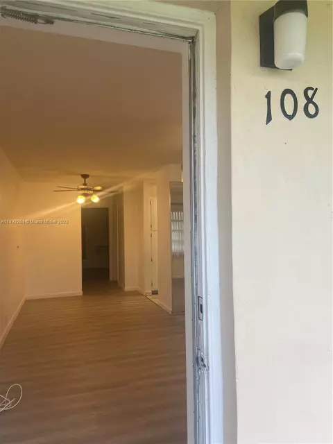 900 Atlantic Shores Blvd #108, Hallandale Beach, FL 33009