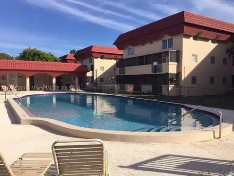 10901 N Kendall Dr #210, Miami, FL 33176