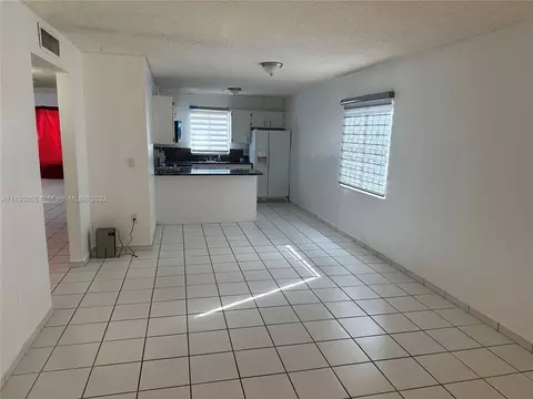 6278 W 22nd Ct #9, Hialeah, FL 33016