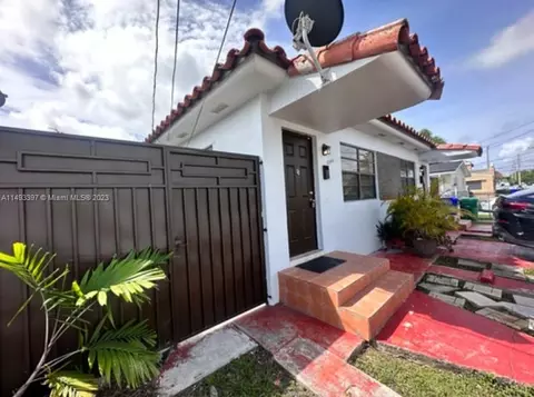 Undisclosed, Miami, FL 33125