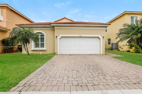4105 NE 22nd St, Homestead, FL 33033