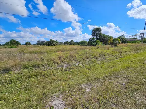 0 NE 40th St, Naples, FL 34120