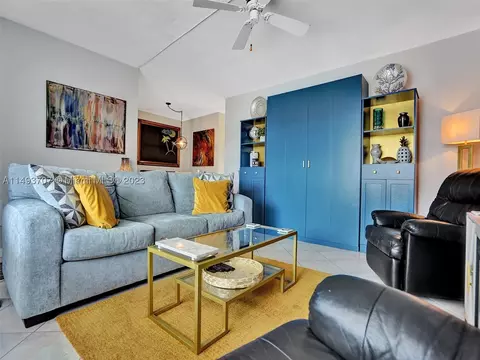 16900 NE 14th Ave #308, North Miami Beach, FL 33162